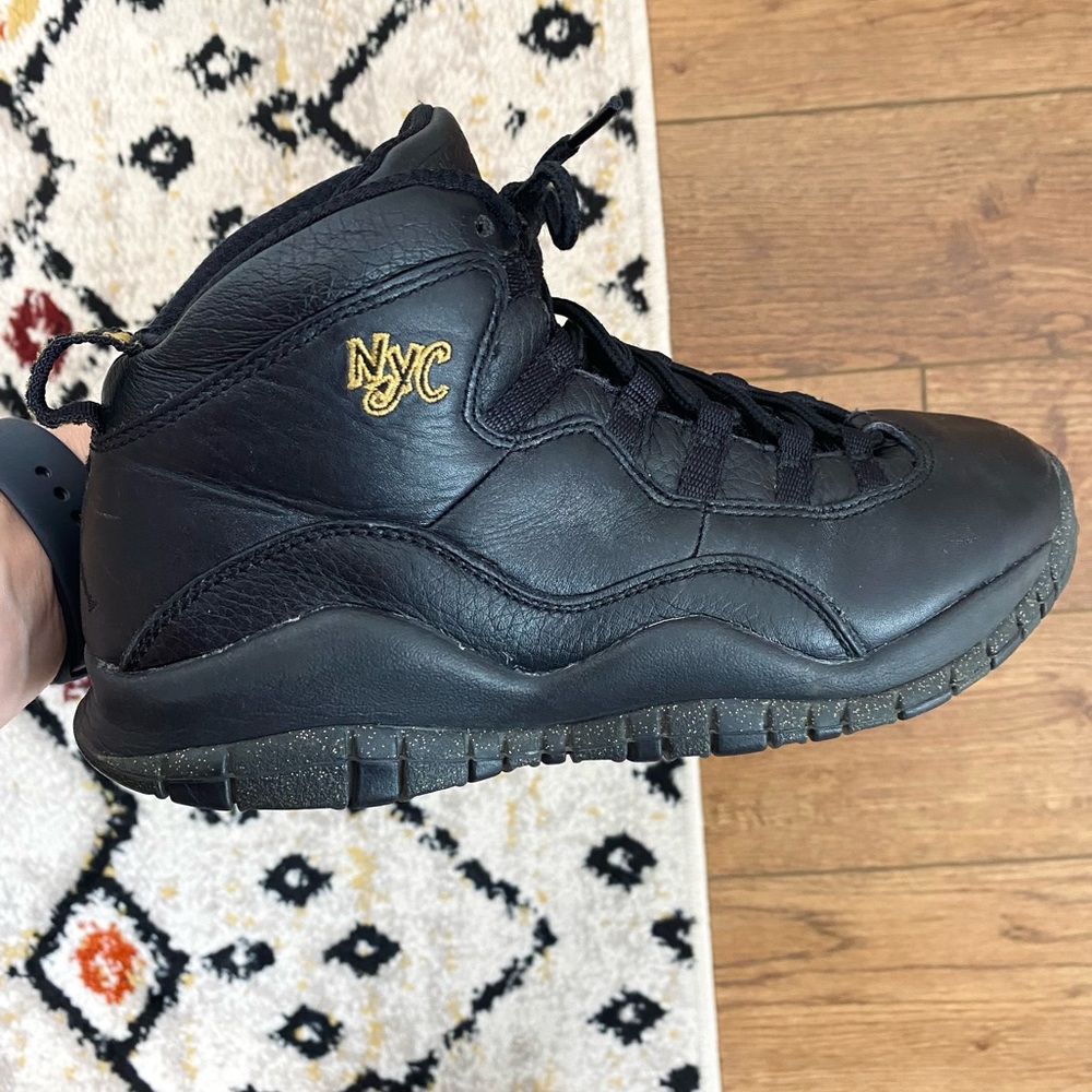 Retro Air Jordan 10 NYC - Picture 1 of 12